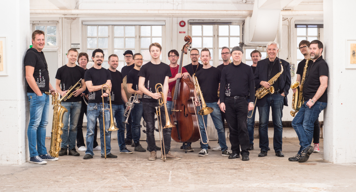 Växjö Stads Symfoniorkester och Växjö jazz orchestra med Carin Lundin