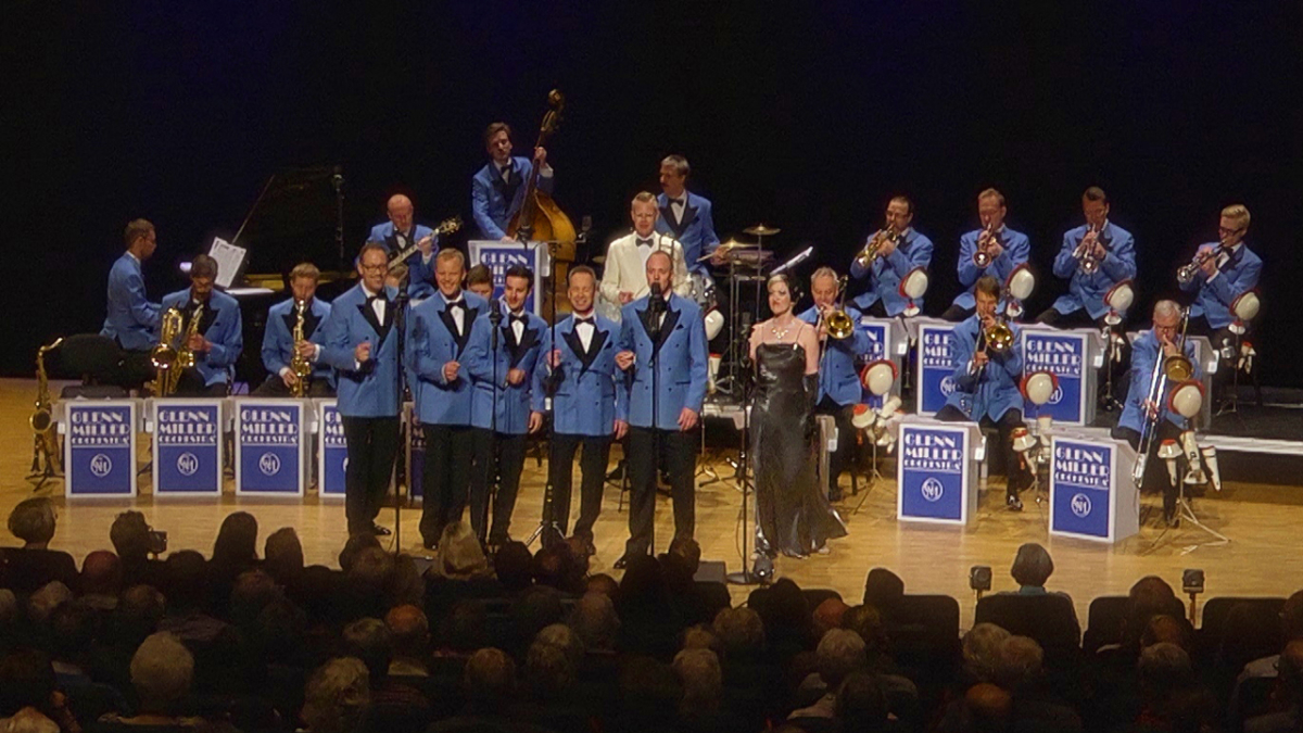 Glenn Miller Orchestra – A Tribute To The Music
