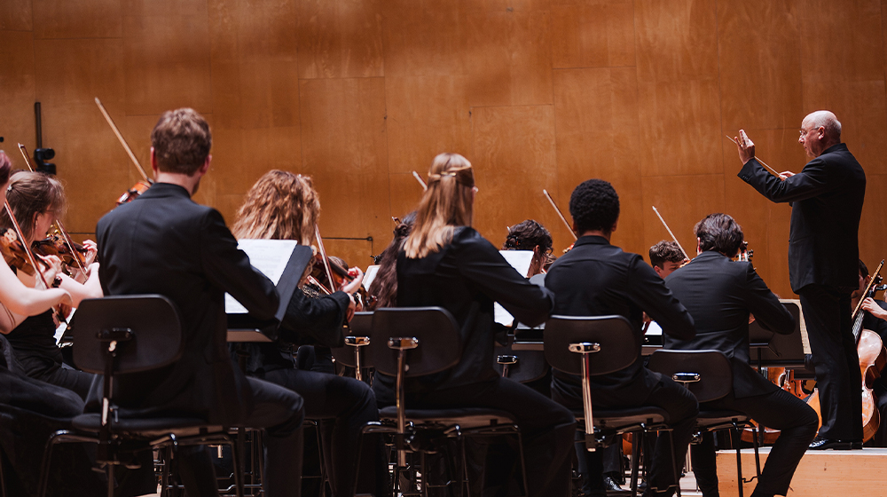 Per Tengstrand & The Swedish National Orchestra Academy